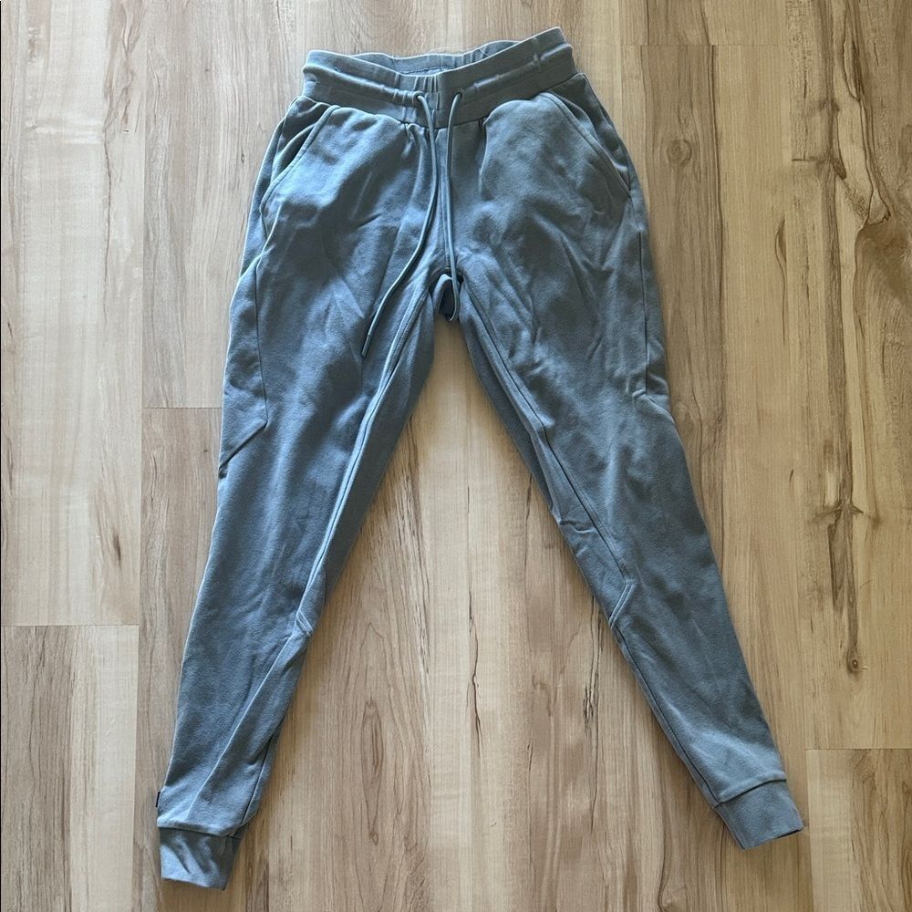 Alphalete Slate Blue Jogger Pants